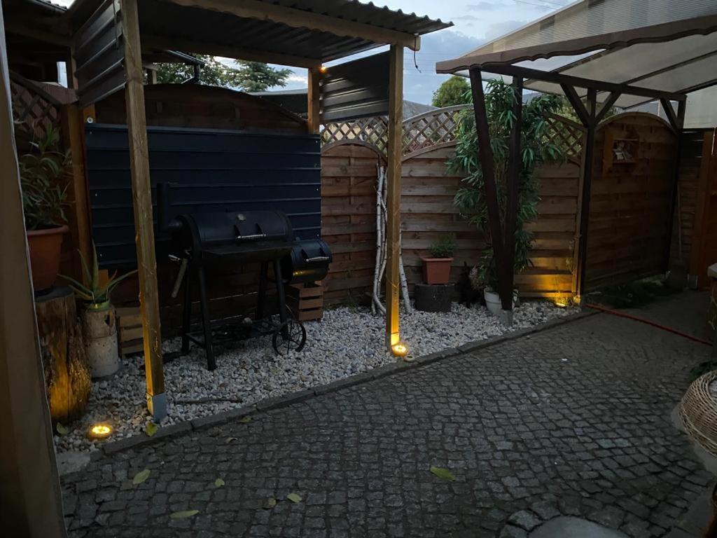 Bungalow mit Sauna in einer ruhige Wald Lage. Grossnaundorf Exterior foto